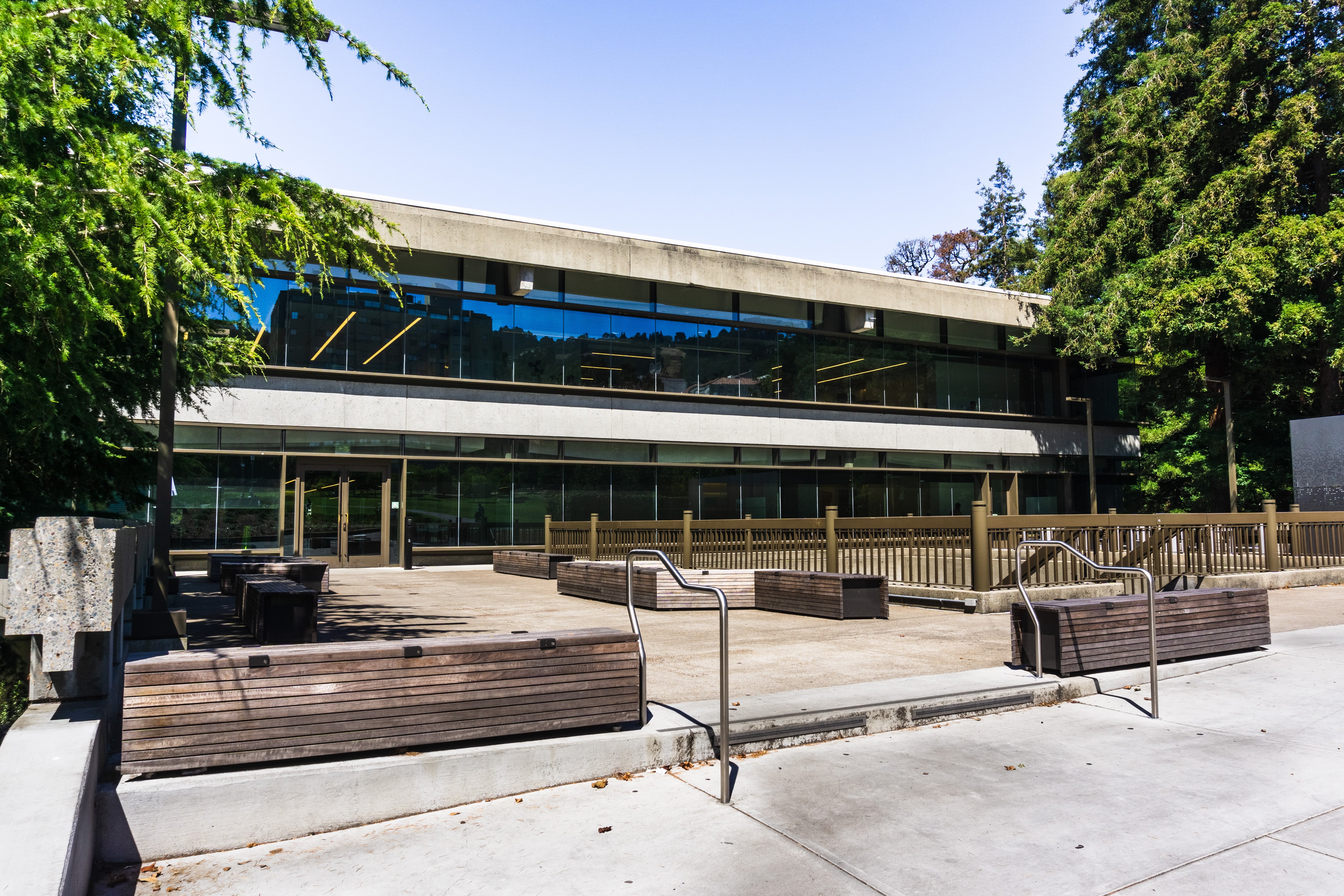 University of California, Berkeley, Moffitt Library